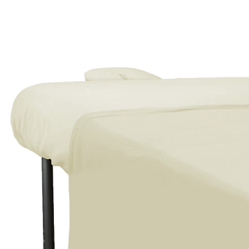 Deluxe cream bedding set